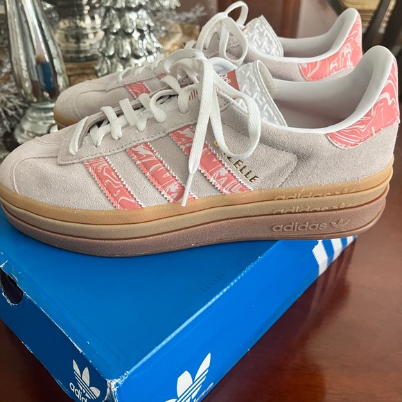 Adidas Gazelle Bold Women's Sneakers - Pink and White - Picture 2 of 5